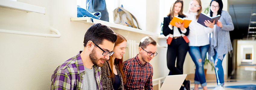 Institucionalidad Gobernanza Democratización Cup